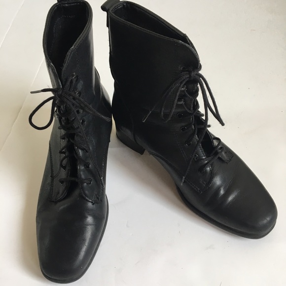 Blondo Shoes - Blondo Black Lace up Boots Waterproof Size 7.5 B